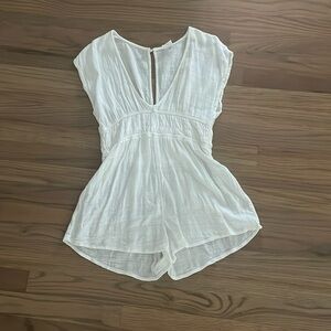 Abercrombie kids white cover up